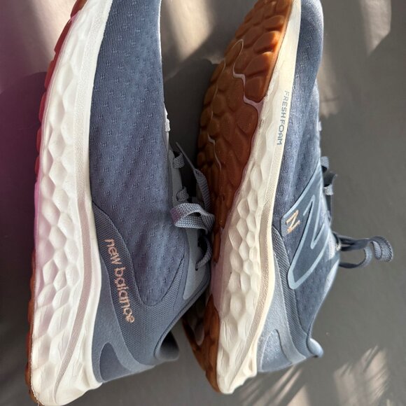 New Balance Fresh Foam Arishi v4 running shoe - Picture 3 of 9